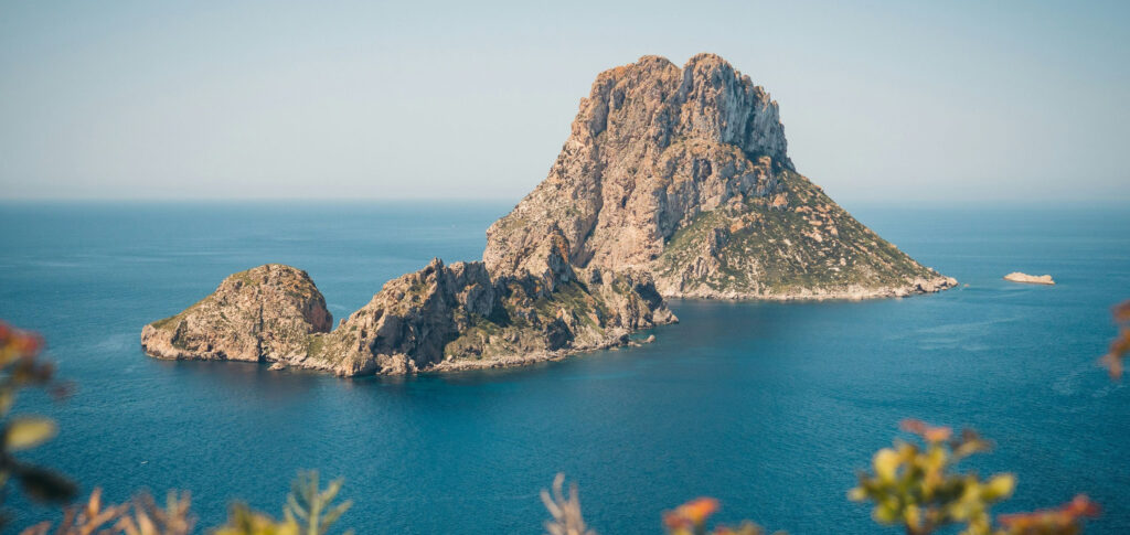 Empresa de desalojo de okupas e inquilinos morosos e ilegales en Ibiza