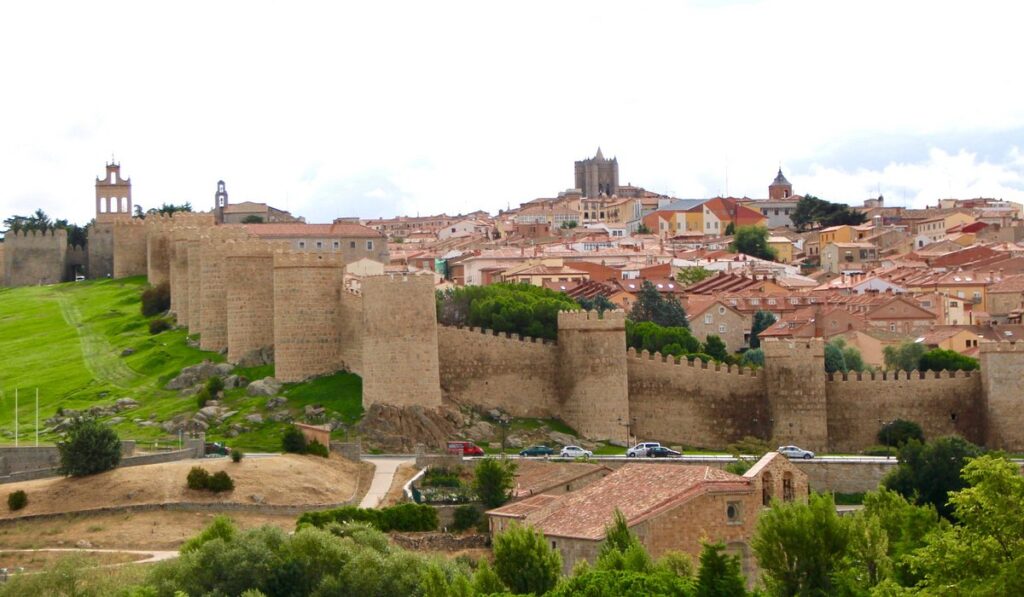 Empresa de desalojo de okupas e inquilinos morosos e ilegales en Ávila