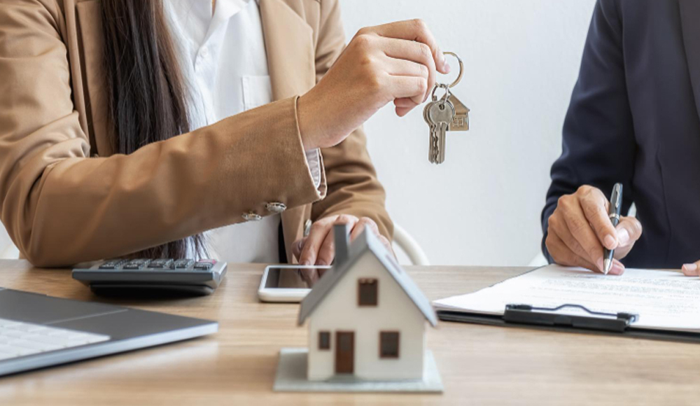 He comprado una casa con okupas, ¿Cómo me deshago de ellos?