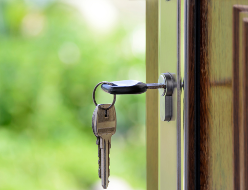 Qué pasa si un okupa cambia la cerradura de tu casa