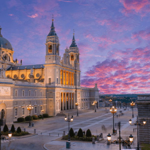 Diferencia okupa inquilino moroso